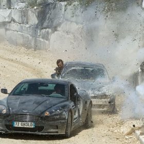 Film: James Bond inseguimento in cava
