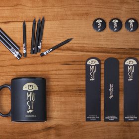 logo-close_up_must_1